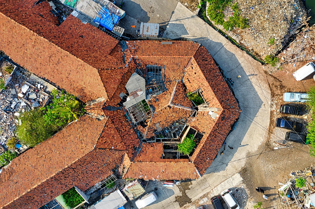 Hard-to-reach roof and building inspections